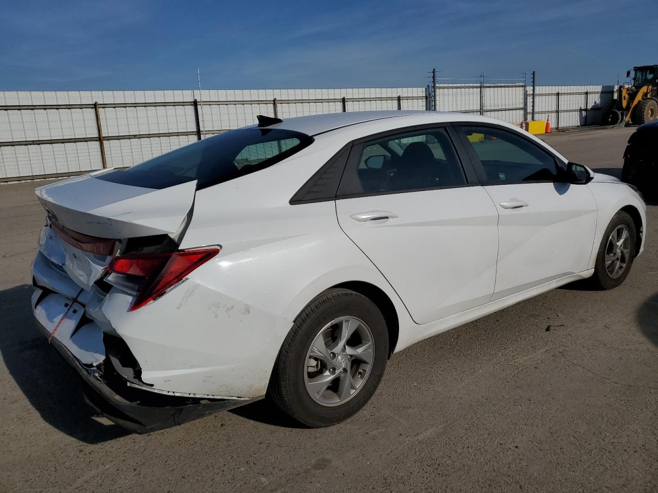 Photo 2 VIN: 5NPLL4AG1MH037140 - HYUNDAI ELANTRA 