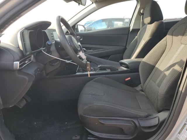 Photo 6 VIN: 5NPLL4AG2MH037566 - HYUNDAI ELANTRA 