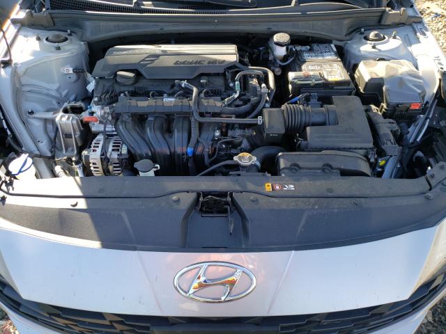 Photo 6 VIN: 5NPLL4AG2MH040628 - HYUNDAI ELANTRA SE 