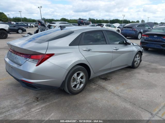 Photo 3 VIN: 5NPLL4AG2NH081990 - HYUNDAI ELANTRA 