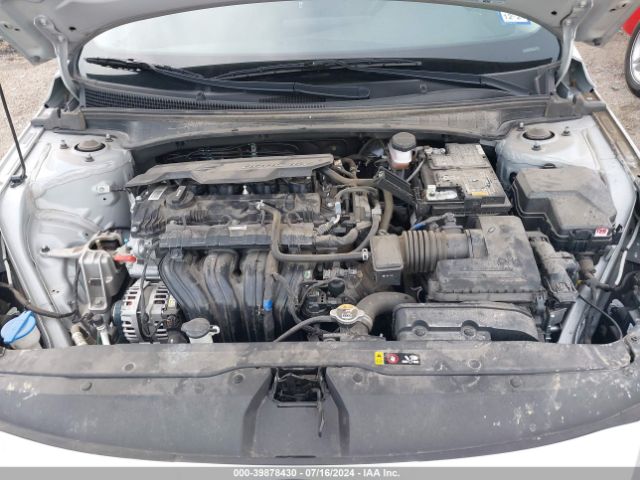 Photo 9 VIN: 5NPLL4AG2PH106034 - HYUNDAI ELANTRA 