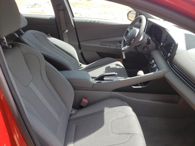 Photo 4 VIN: 5NPLL4AG3MH041139 - HYUNDAI ELANTRA SE 