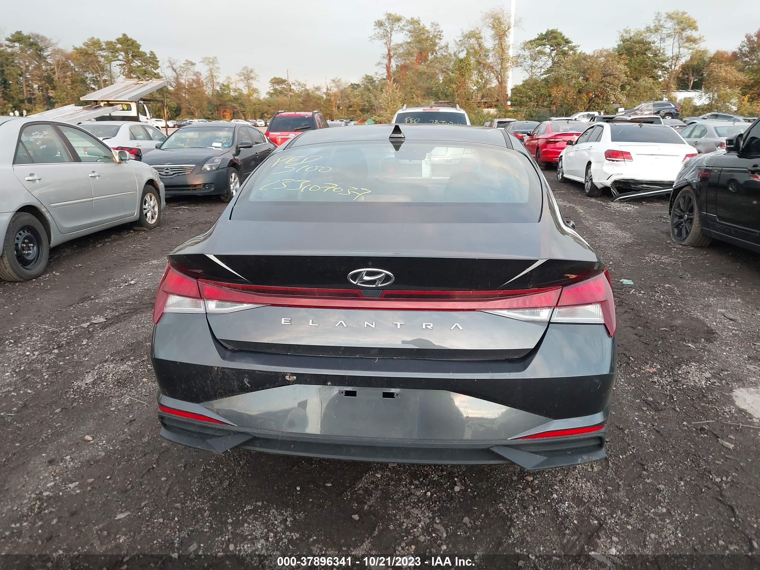 Photo 14 VIN: 5NPLL4AG4MH016699 - HYUNDAI ELANTRA 