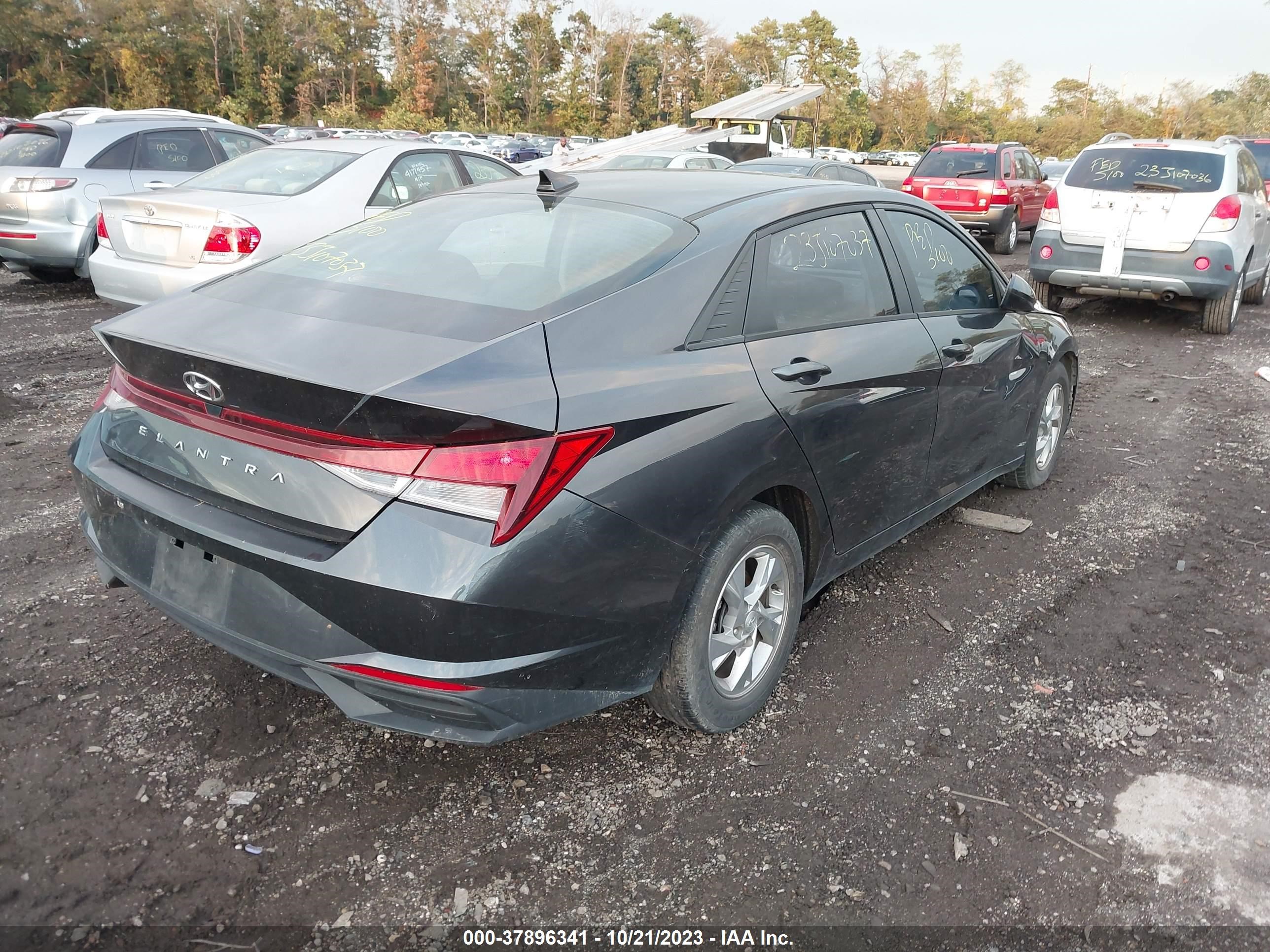 Photo 3 VIN: 5NPLL4AG4MH016699 - HYUNDAI ELANTRA 