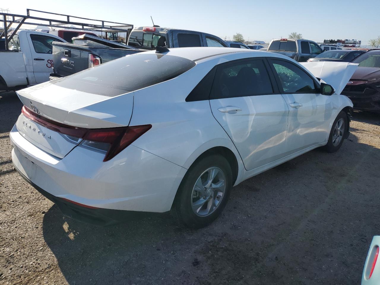 Photo 2 VIN: 5NPLL4AG5MH014640 - HYUNDAI ELANTRA 