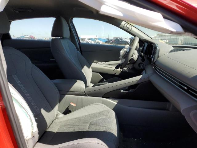 Photo 4 VIN: 5NPLL4AG5MH014833 - HYUNDAI ELANTRA SE 