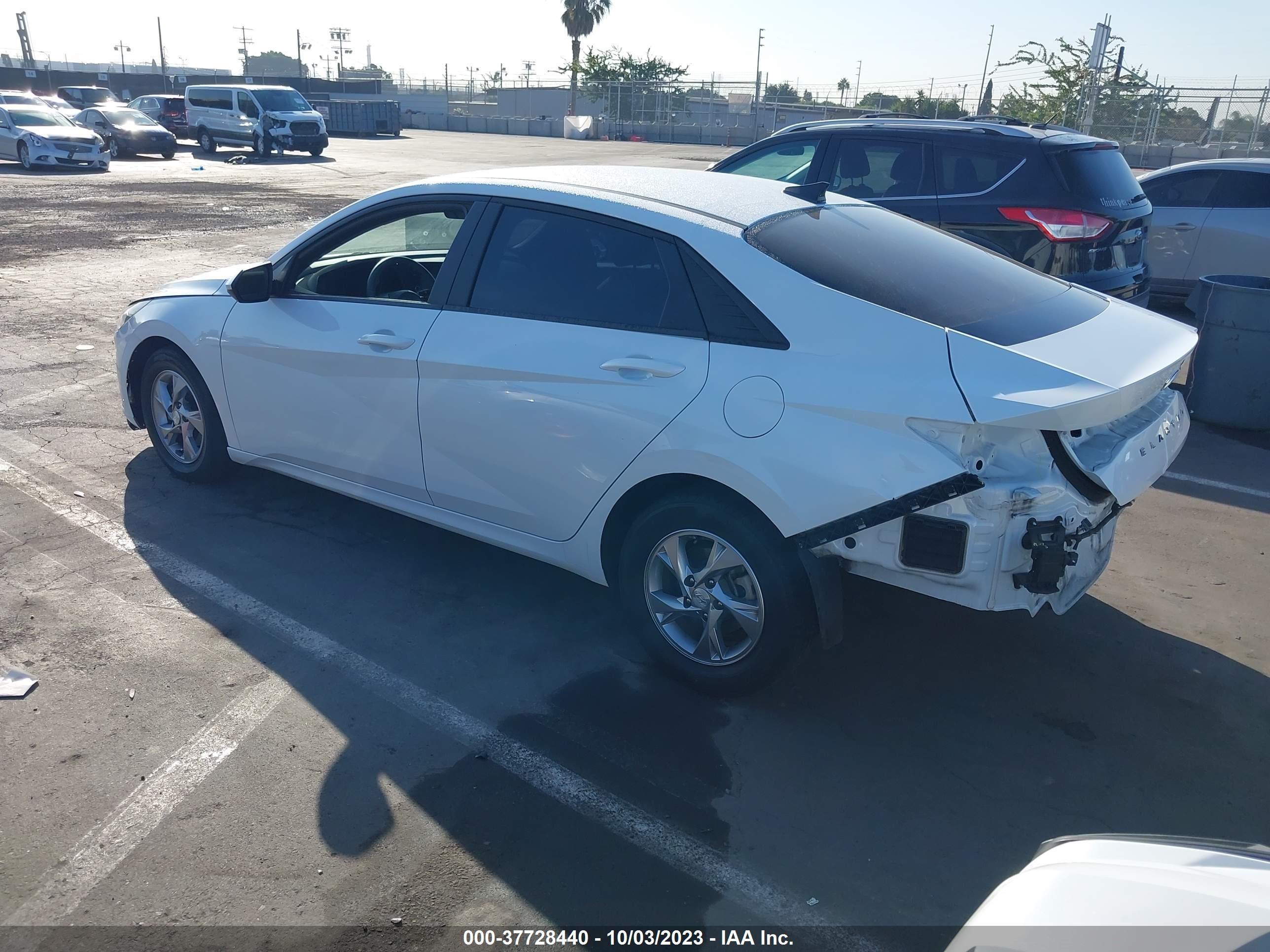 Photo 2 VIN: 5NPLL4AG5MH033057 - HYUNDAI ELANTRA 