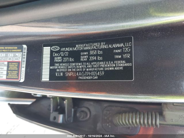 Photo 8 VIN: 5NPLL4AG7PH105459 - HYUNDAI ELANTRA 