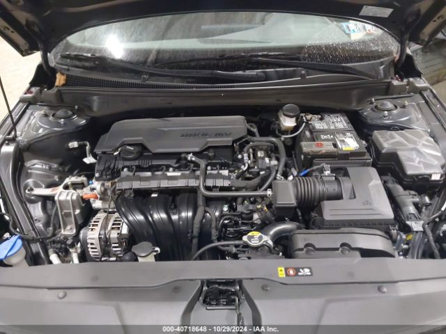 Photo 9 VIN: 5NPLL4AG9MH011174 - HYUNDAI ELANTRA 