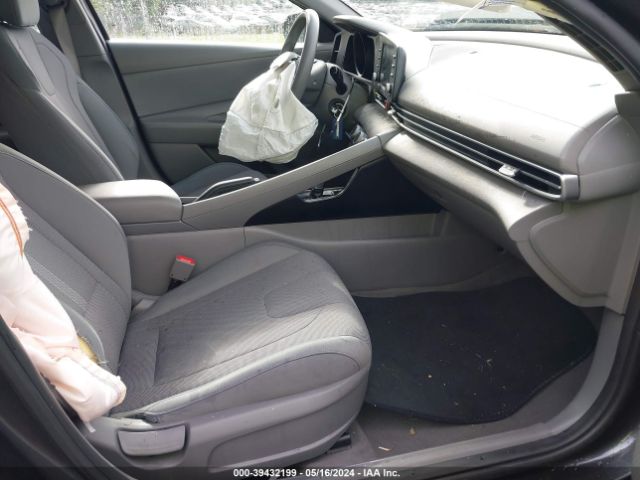 Photo 4 VIN: 5NPLL4AG9MH041209 - HYUNDAI ELANTRA 