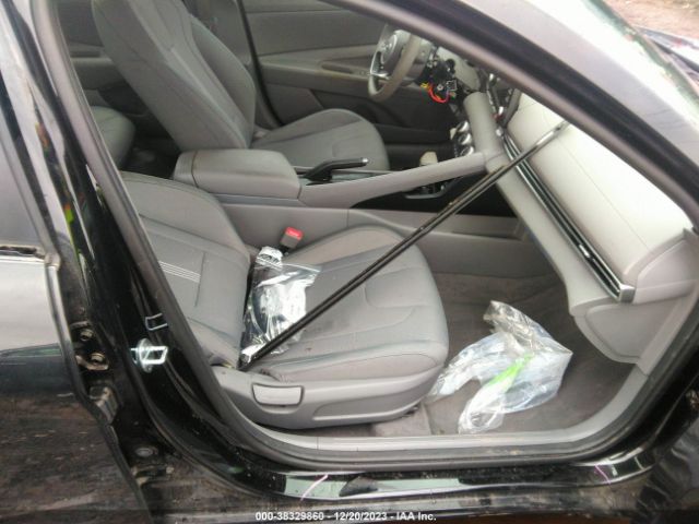 Photo 4 VIN: 5NPLL4AG9NH062191 - HYUNDAI ELANTRA 