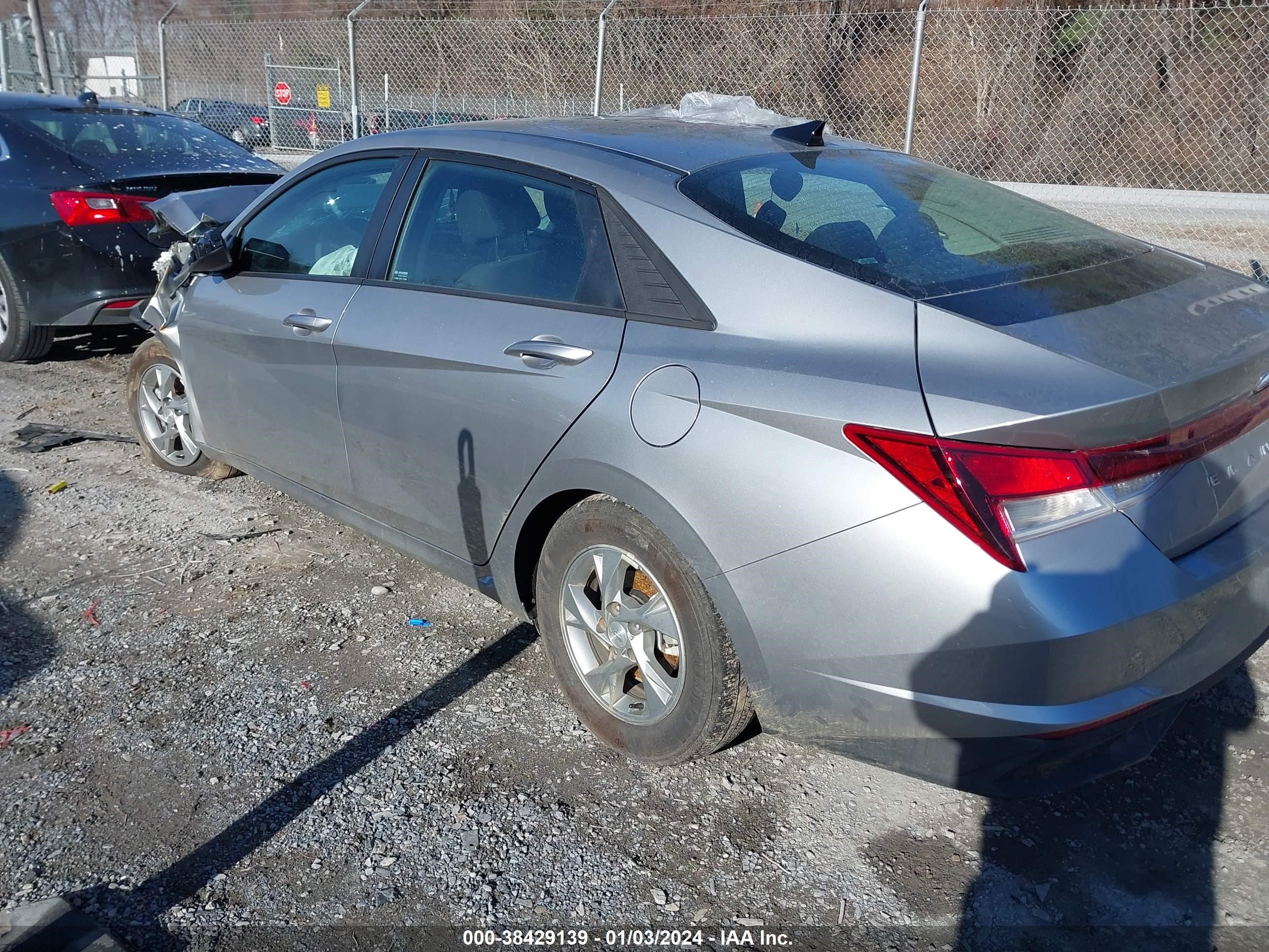 Photo 2 VIN: 5NPLL4AG9PH115264 - HYUNDAI ELANTRA 