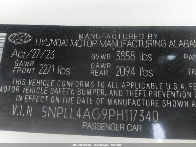 Photo 8 VIN: 5NPLL4AG9PH117340 - HYUNDAI ELANTRA 