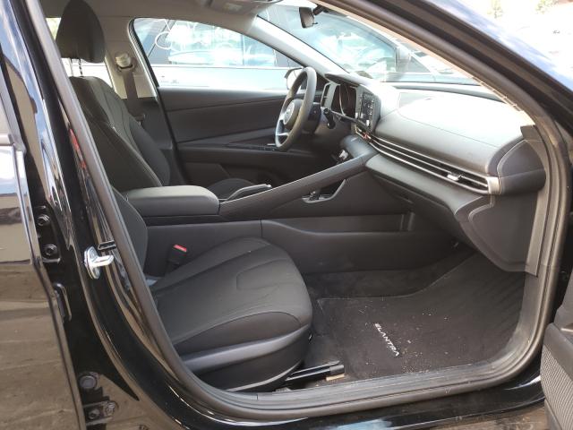 Photo 4 VIN: 5NPLM4AG0MH001758 - HYUNDAI ELANTRA SE 