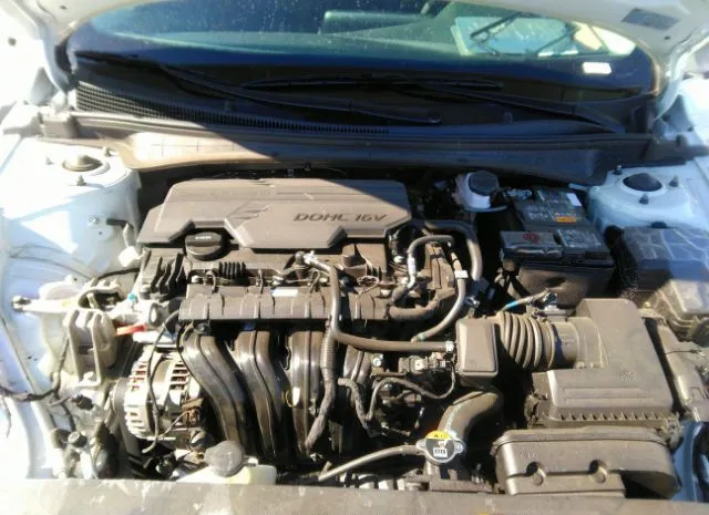 Photo 9 VIN: 5NPLM4AG0MH011500 - HYUNDAI ELANTRA 