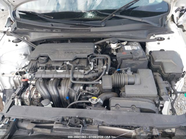 Photo 9 VIN: 5NPLM4AG0MH020603 - HYUNDAI ELANTRA 