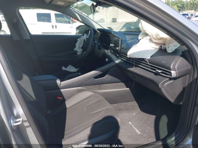 Photo 4 VIN: 5NPLM4AG0MH022965 - HYUNDAI ELANTRA 