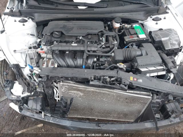 Photo 9 VIN: 5NPLM4AG0MH023551 - HYUNDAI ELANTRA 