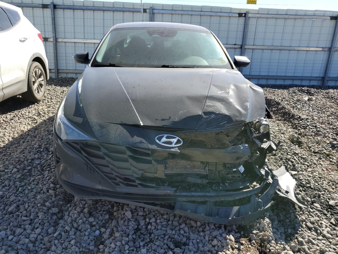 Photo 4 VIN: 5NPLM4AG0MH028331 - HYUNDAI ELANTRA 