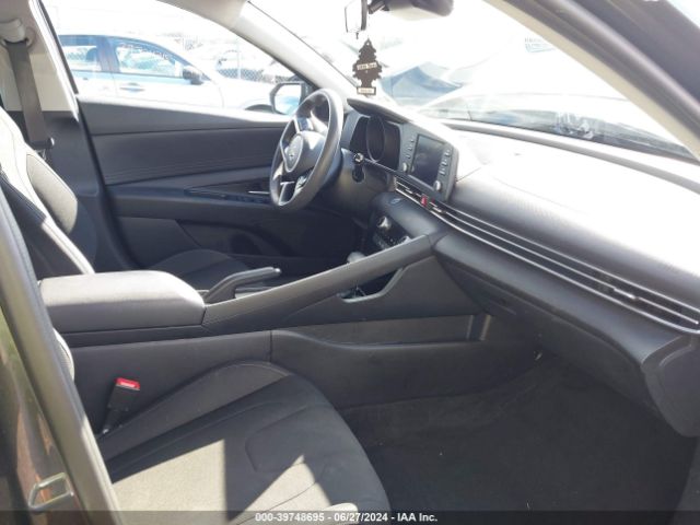 Photo 4 VIN: 5NPLM4AG1MH001249 - HYUNDAI ELANTRA 