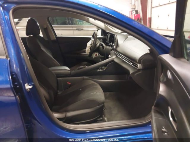 Photo 4 VIN: 5NPLM4AG1MH002174 - HYUNDAI ELANTRA 