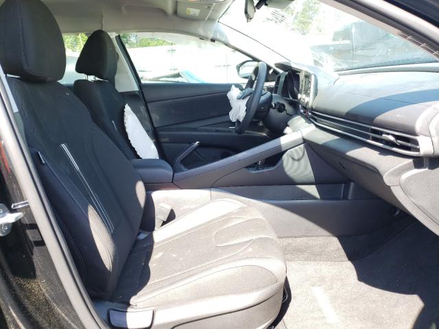 Photo 4 VIN: 5NPLM4AG1MH027835 - HYUNDAI ELANTRA SE 