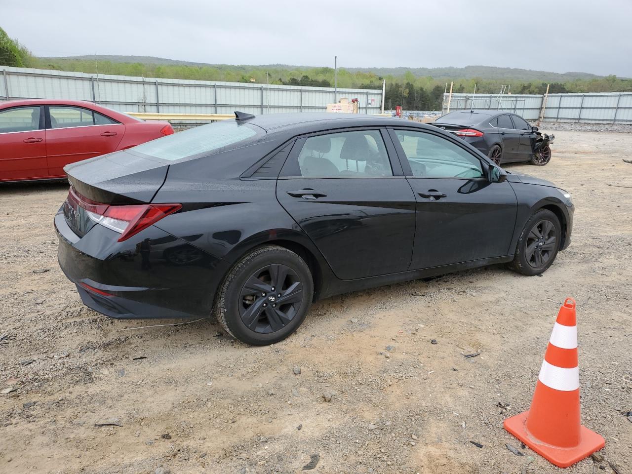 Photo 2 VIN: 5NPLM4AG1NH057502 - HYUNDAI ELANTRA 