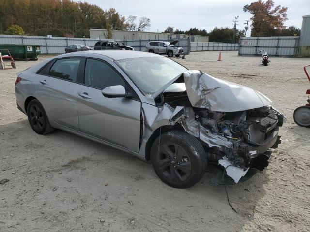 Photo 3 VIN: 5NPLM4AG1NH068306 - HYUNDAI ELANTRA 