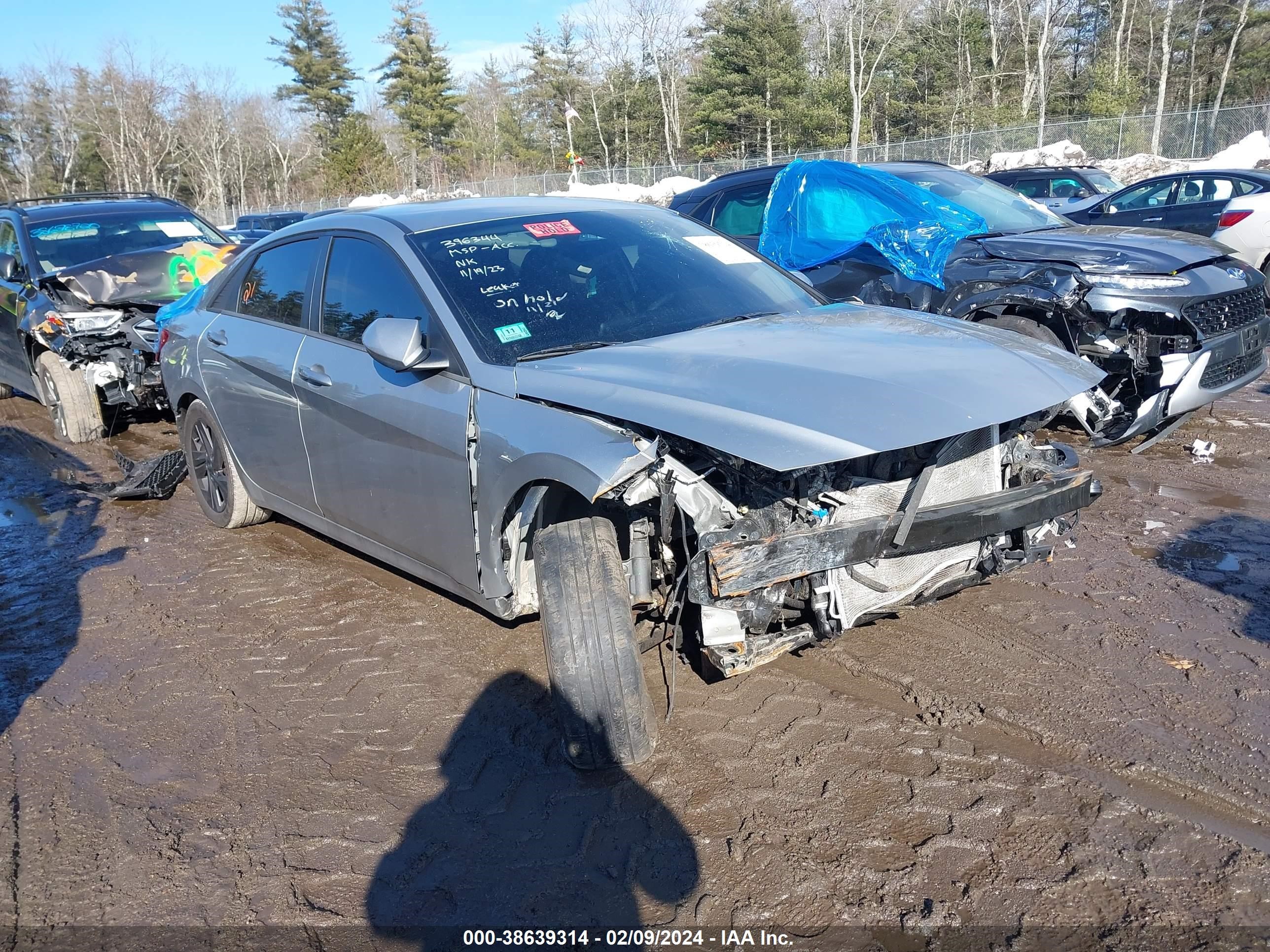 Photo 0 VIN: 5NPLM4AG1NH069908 - HYUNDAI ELANTRA 