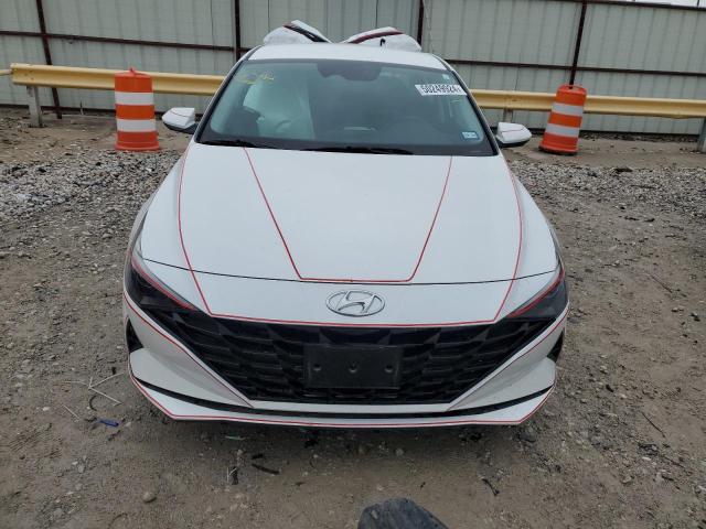 Photo 4 VIN: 5NPLM4AG1NH077457 - HYUNDAI ELANTRA 