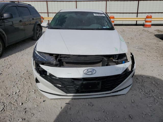 Photo 4 VIN: 5NPLM4AG1NH077667 - HYUNDAI ELANTRA 