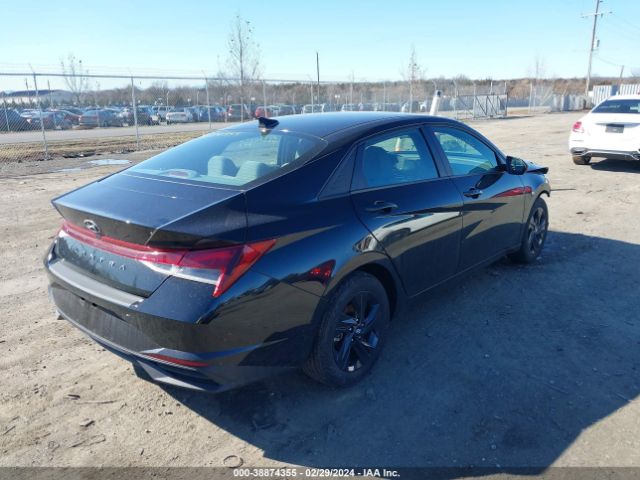 Photo 3 VIN: 5NPLM4AG1PH108077 - HYUNDAI ELANTRA 