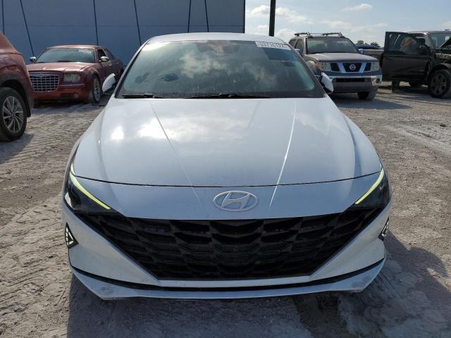 Photo 4 VIN: 5NPLM4AG2MH022224 - HYUNDAI ELANTRA 