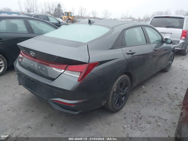 Photo 3 VIN: 5NPLM4AG2NH054916 - HYUNDAI ELANTRA 