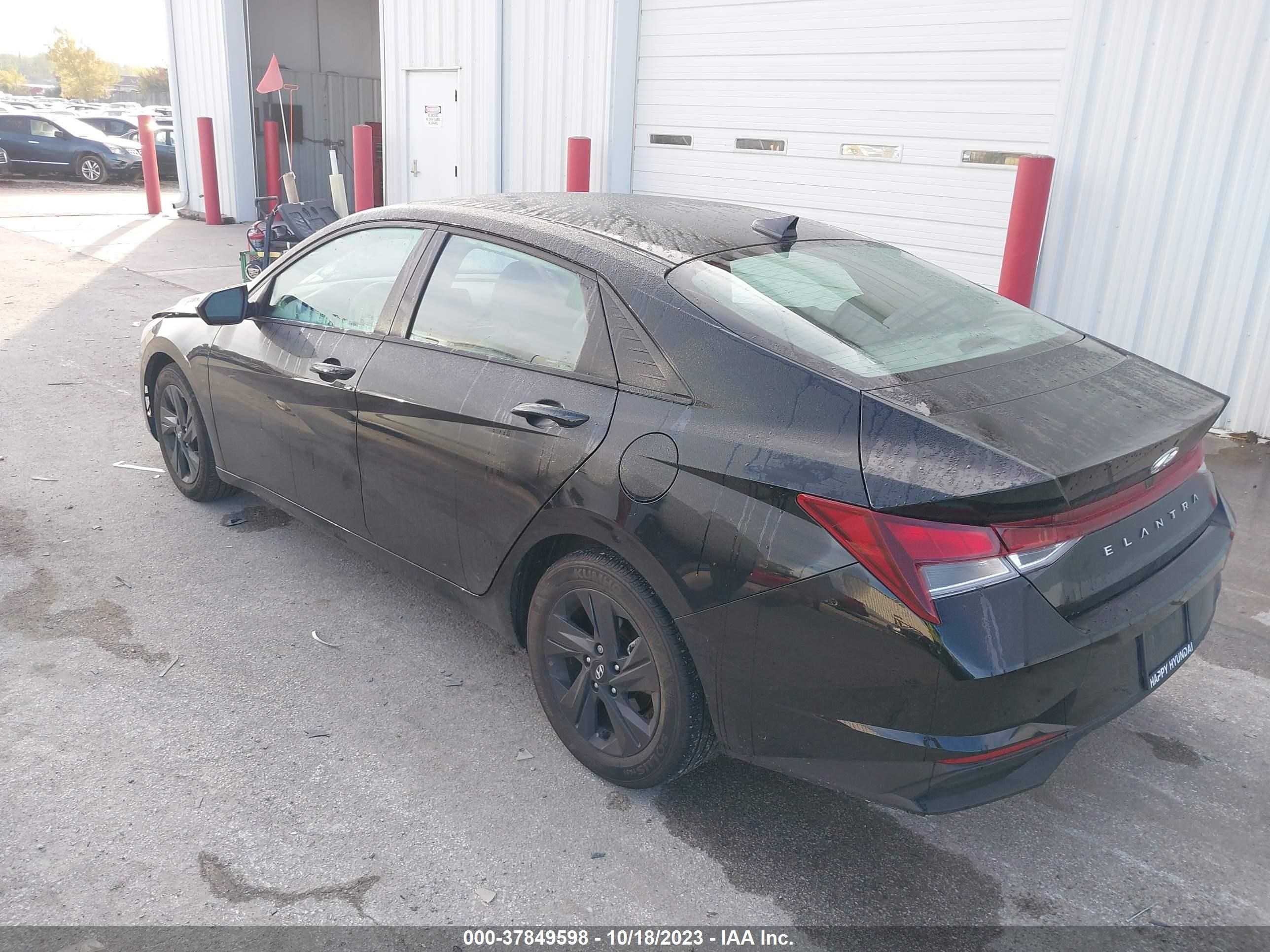 Photo 2 VIN: 5NPLM4AG2NH063518 - HYUNDAI ELANTRA 