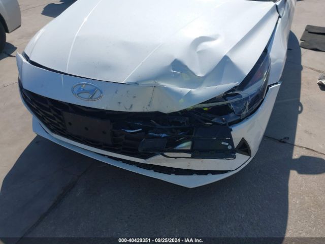 Photo 5 VIN: 5NPLM4AG2NH065723 - HYUNDAI ELANTRA 