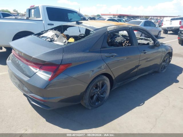 Photo 3 VIN: 5NPLM4AG2NH075152 - HYUNDAI ELANTRA 