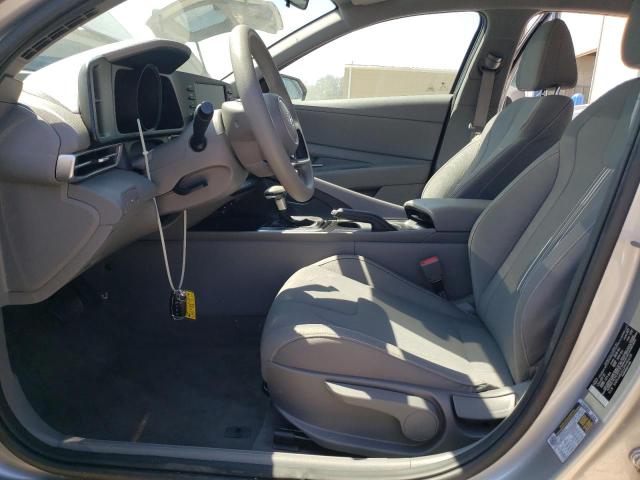 Photo 6 VIN: 5NPLM4AG2PH101638 - HYUNDAI ELANTRA SE 