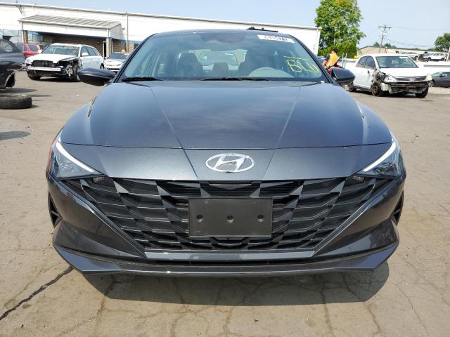 Photo 4 VIN: 5NPLM4AG2PH110954 - HYUNDAI ELANTRA SE 