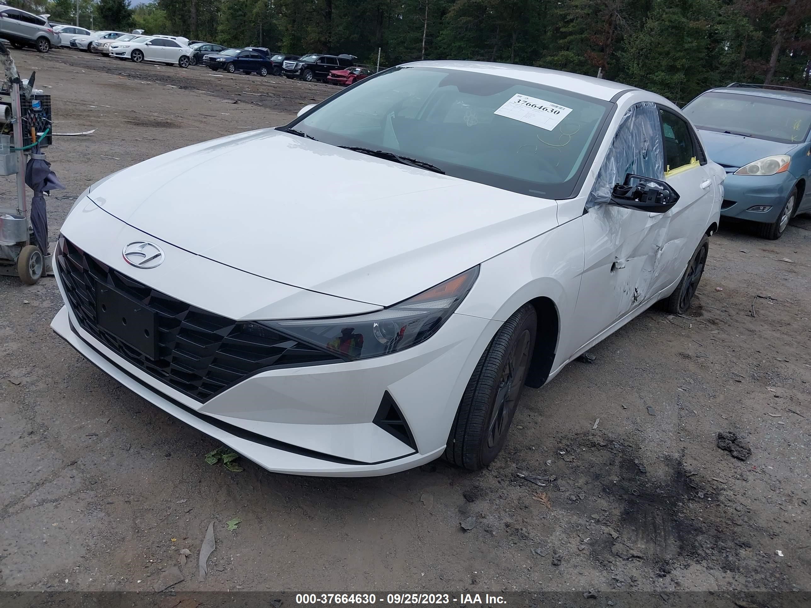 Photo 1 VIN: 5NPLM4AG2PH112171 - HYUNDAI ELANTRA 