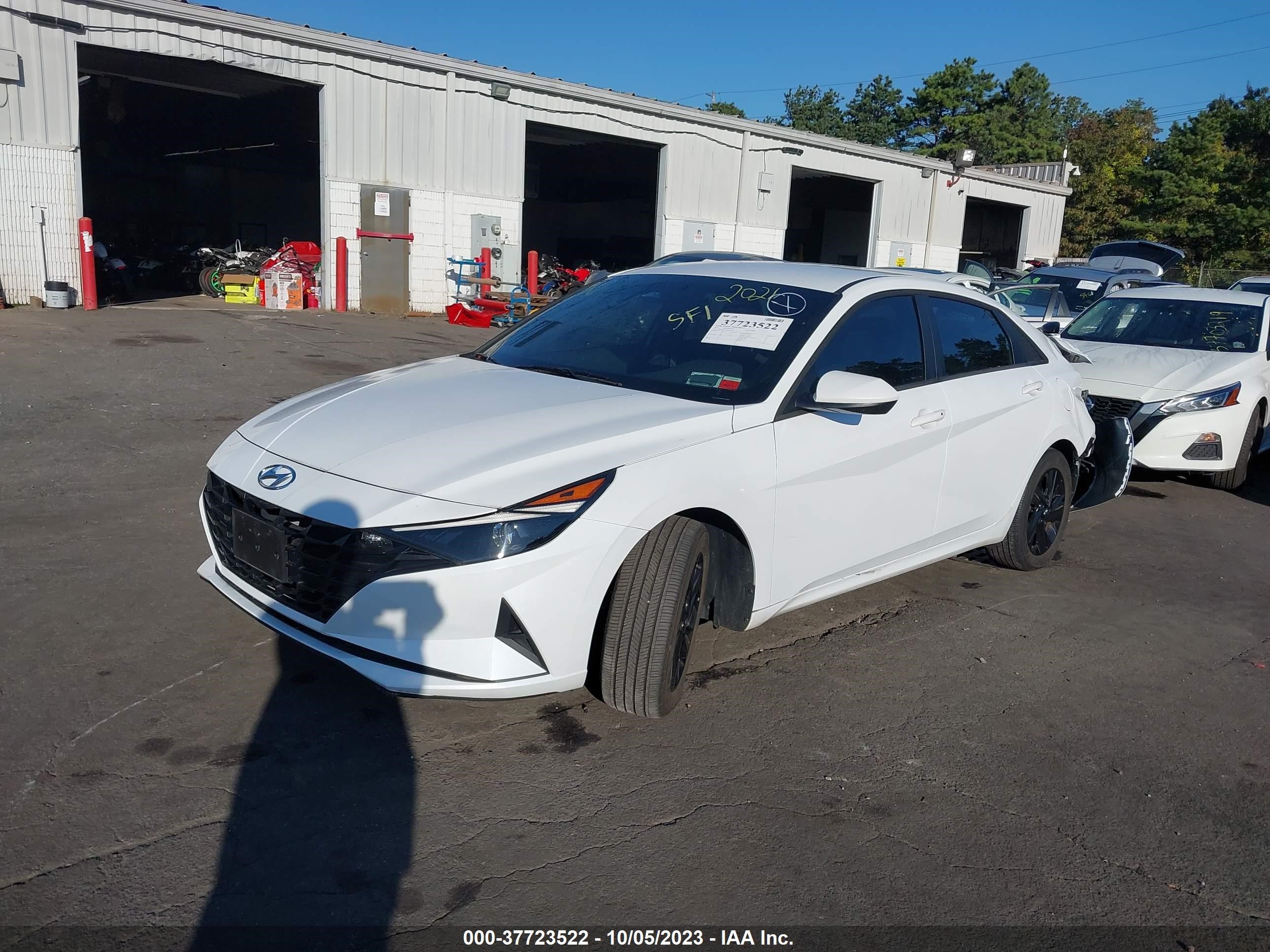 Photo 1 VIN: 5NPLM4AG3MH022197 - HYUNDAI ELANTRA 