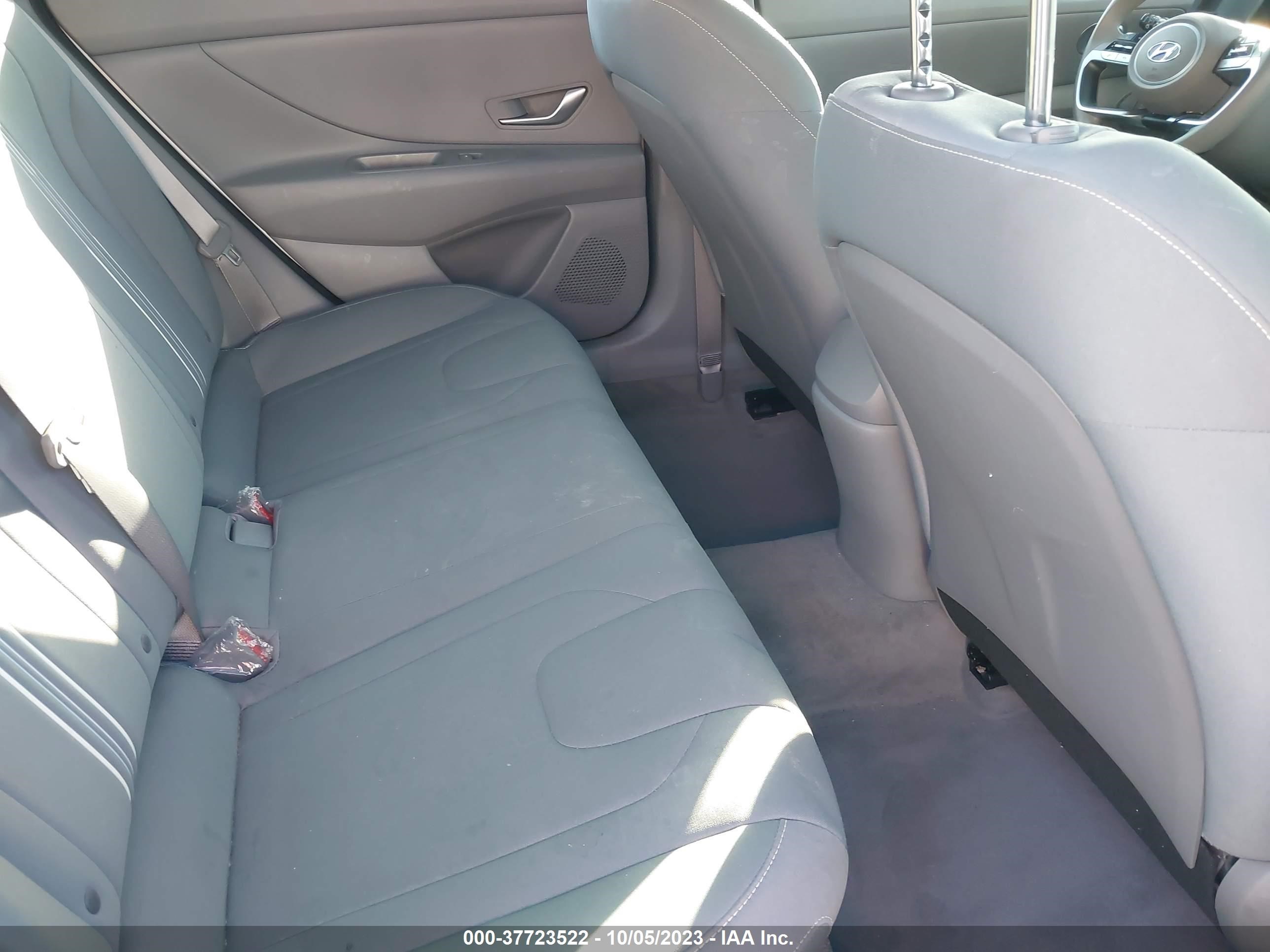 Photo 7 VIN: 5NPLM4AG3MH022197 - HYUNDAI ELANTRA 