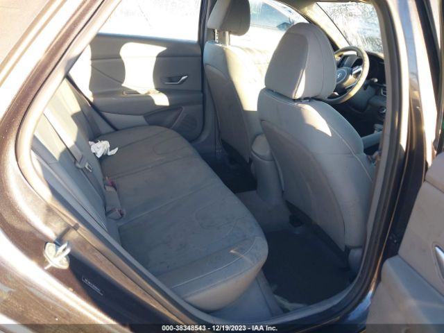 Photo 7 VIN: 5NPLM4AG3NH067433 - HYUNDAI ELANTRA 