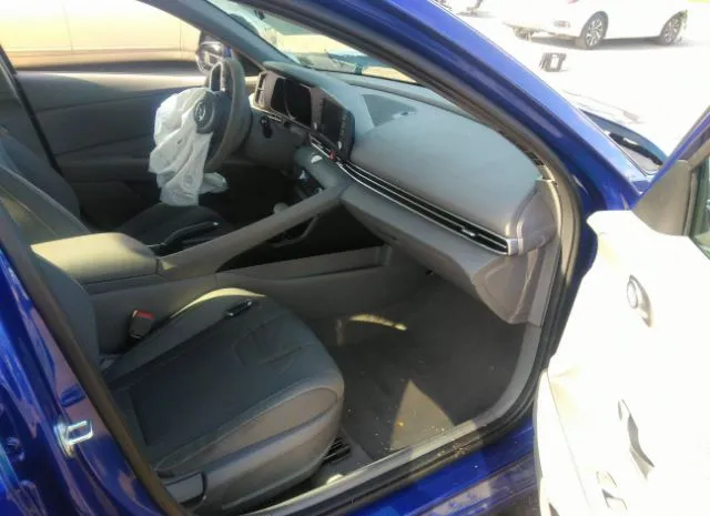 Photo 4 VIN: 5NPLM4AG3NH074480 - HYUNDAI ELANTRA 