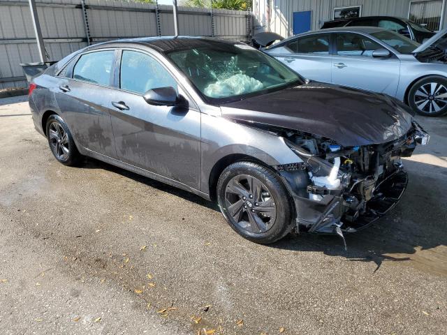 Photo 3 VIN: 5NPLM4AG3PH102488 - HYUNDAI ELANTRA SE 