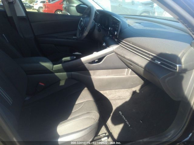 Photo 4 VIN: 5NPLM4AG4MH003352 - HYUNDAI ELANTRA 