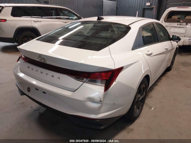 Photo 3 VIN: 5NPLM4AG4MH009829 - HYUNDAI ELANTRA 