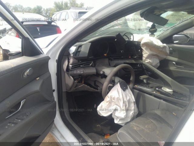 Photo 4 VIN: 5NPLM4AG4MH026243 - HYUNDAI ELANTRA 