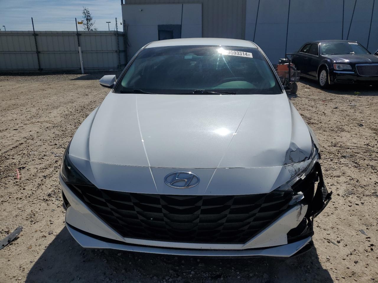 Photo 4 VIN: 5NPLM4AG4MH026324 - HYUNDAI ELANTRA 