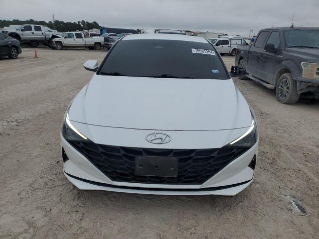 Photo 4 VIN: 5NPLM4AG4MH028767 - HYUNDAI ELANTRA SE 